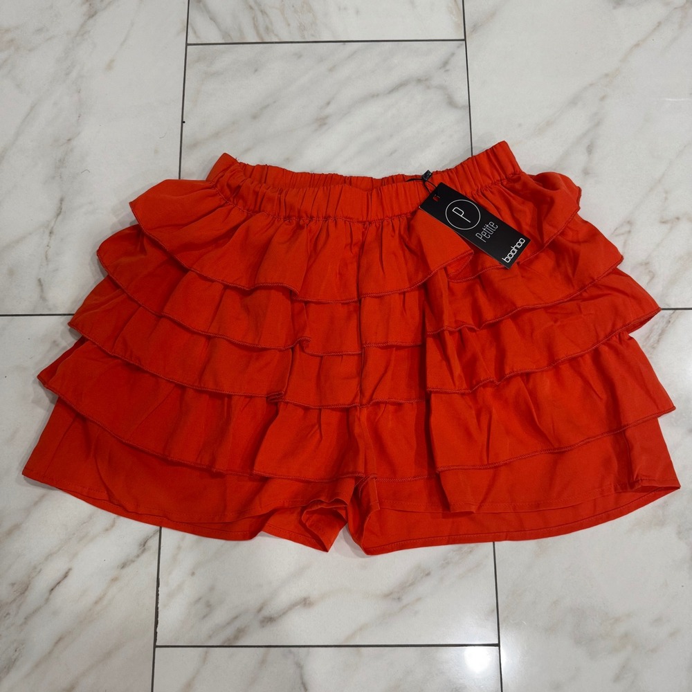 Boohoo Petite Ruffle Orange Shorts | US 4 | NWT